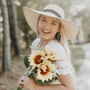 Meet your Posher, Lindsie